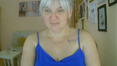 irma2 live cam on Cam4