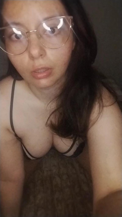 isa25_hot live cam on Cam4