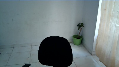 isa_bellaxx live cam on Cam4