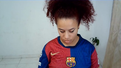 isa_bellaxx live cam on Cam4