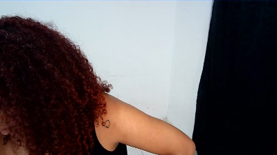 isa_bellaxx live cam on Cam4