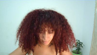 isa_bellaxx live cam on Cam4