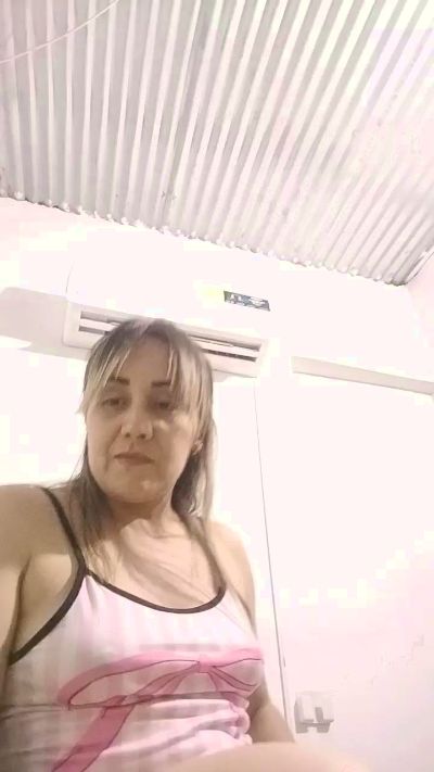 isabel195 live cam on Cam4