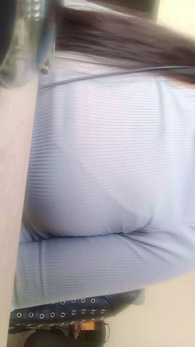 isabella22 live cam on Cam4