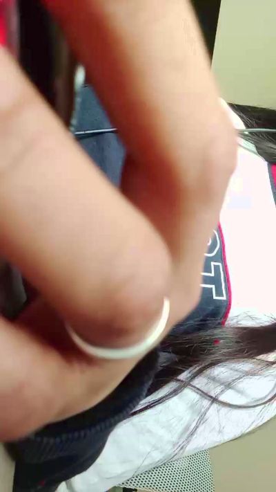 isabella22 live cam on Cam4