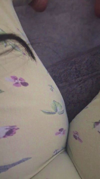 isabella323 live cam on Cam4