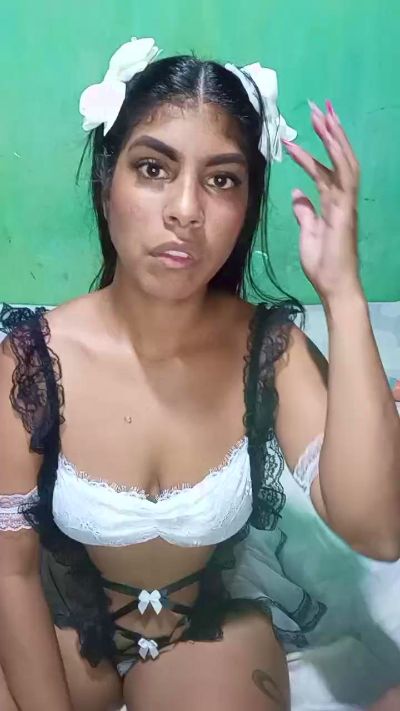 isabella_ live cam on Cam4