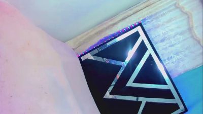isabella_lovest live cam on Cam4