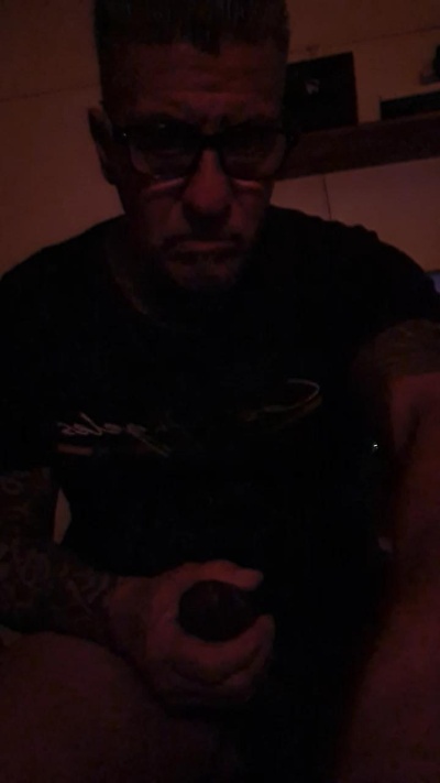 isakito23hot live cam on Cam4