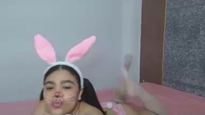 isamoon_hot live cam on Cam4