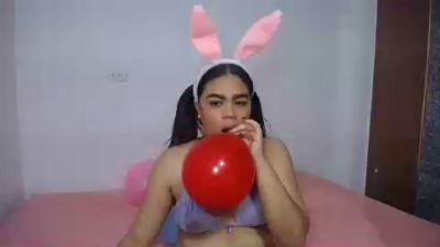isamoon_hot live cam on Cam4