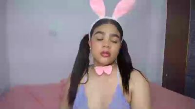 isamoon_hot live cam on Cam4