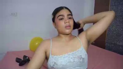 isamoon_hot live cam on Cam4