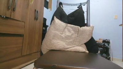 iscloe live cam on Cam4