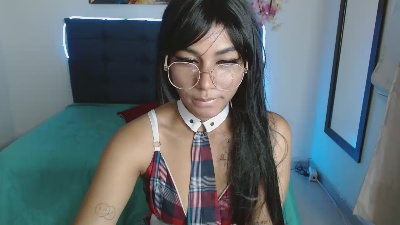isla_rosee live cam on Cam4