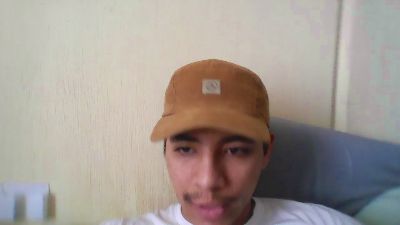 ismael_345 live cam on Cam4