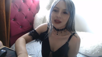 ismedevil live cam on Cam4