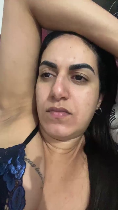 isobelflor_xxx live cam on Cam4
