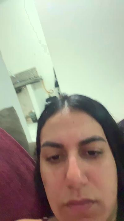 isobelflor_xxx live cam on Cam4