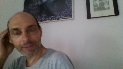 italianinho7 live cam on Cam4