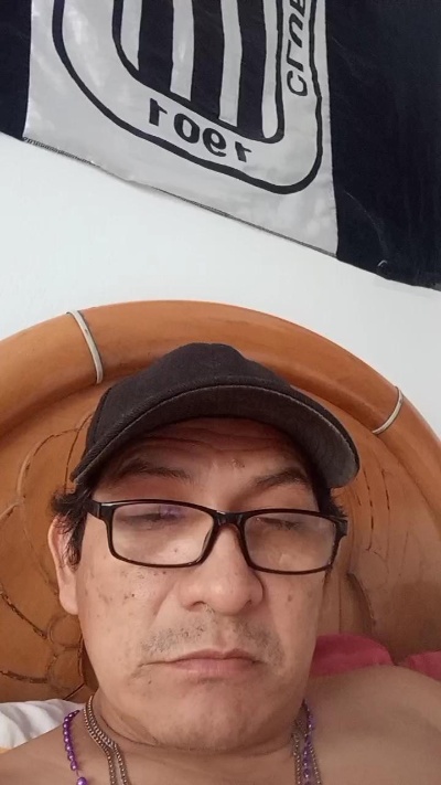 italo47sexy2 live cam on Cam4