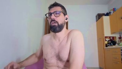 italysexyman live cam on Cam4