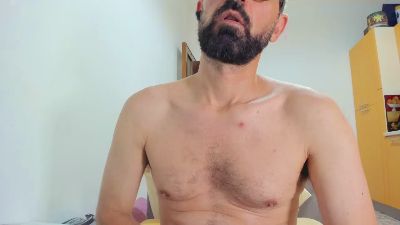 italysexyman live cam on Cam4