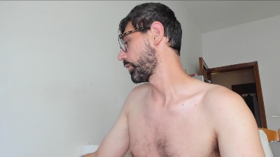 italysexyman live cam on Cam4