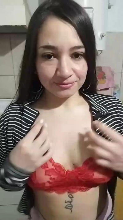 itati3 live cam on Cam4