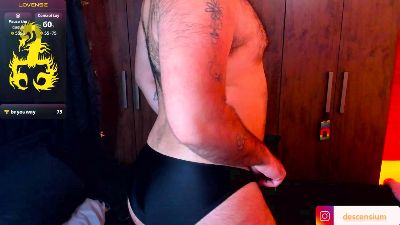 itsjerryhiilll live cam on Cam4