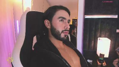itsmeeros live cam on Cam4