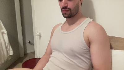 itsmessiah live cam on Cam4
