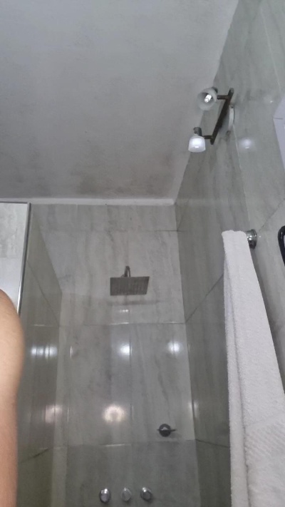 ivan_dimitri live cam on Cam4