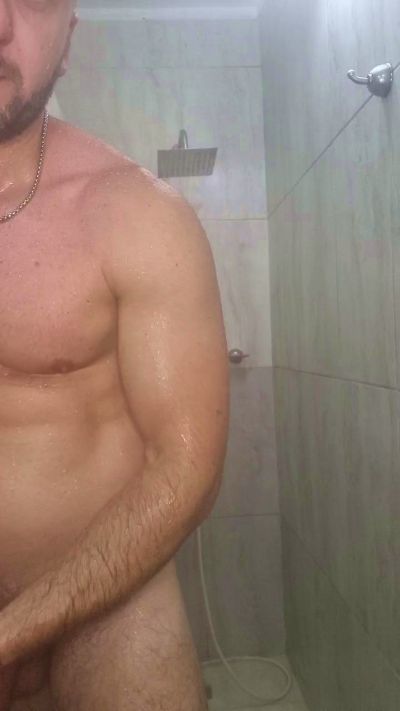 ivan_dimitri live cam on Cam4