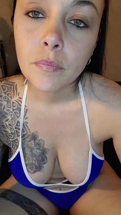 ivana_soledad live cam on Cam4
