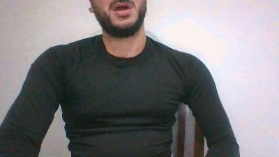 ivancho27 live cam on Cam4
