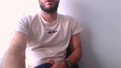 ivancho27 live cam on Cam4
