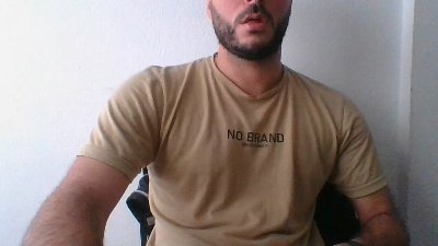 ivancho27 live cam on Cam4