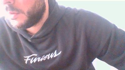 ivancho27 live cam on Cam4
