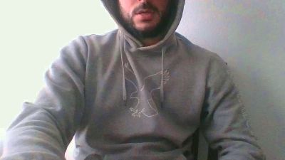 ivancho27 live cam on Cam4