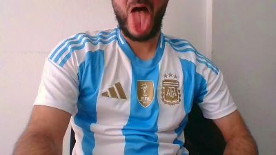ivancho27 live cam on Cam4