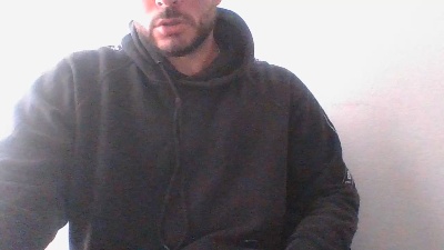 ivancho27 live cam on Cam4