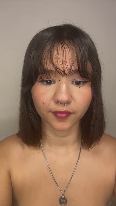 ivi_sunny live cam on Cam4