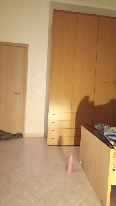 ivonne1 live cam on Cam4