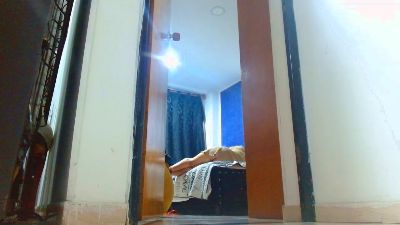 ixchel91 live cam on Cam4