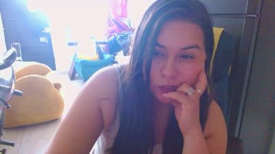 ixchel91 live cam on Cam4