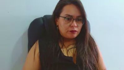 ixchel91 live cam on Cam4