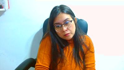 ixchel91 live cam on Cam4