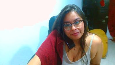 ixchel91 live cam on Cam4
