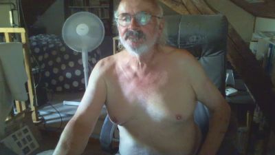 iznogode live cam on Cam4